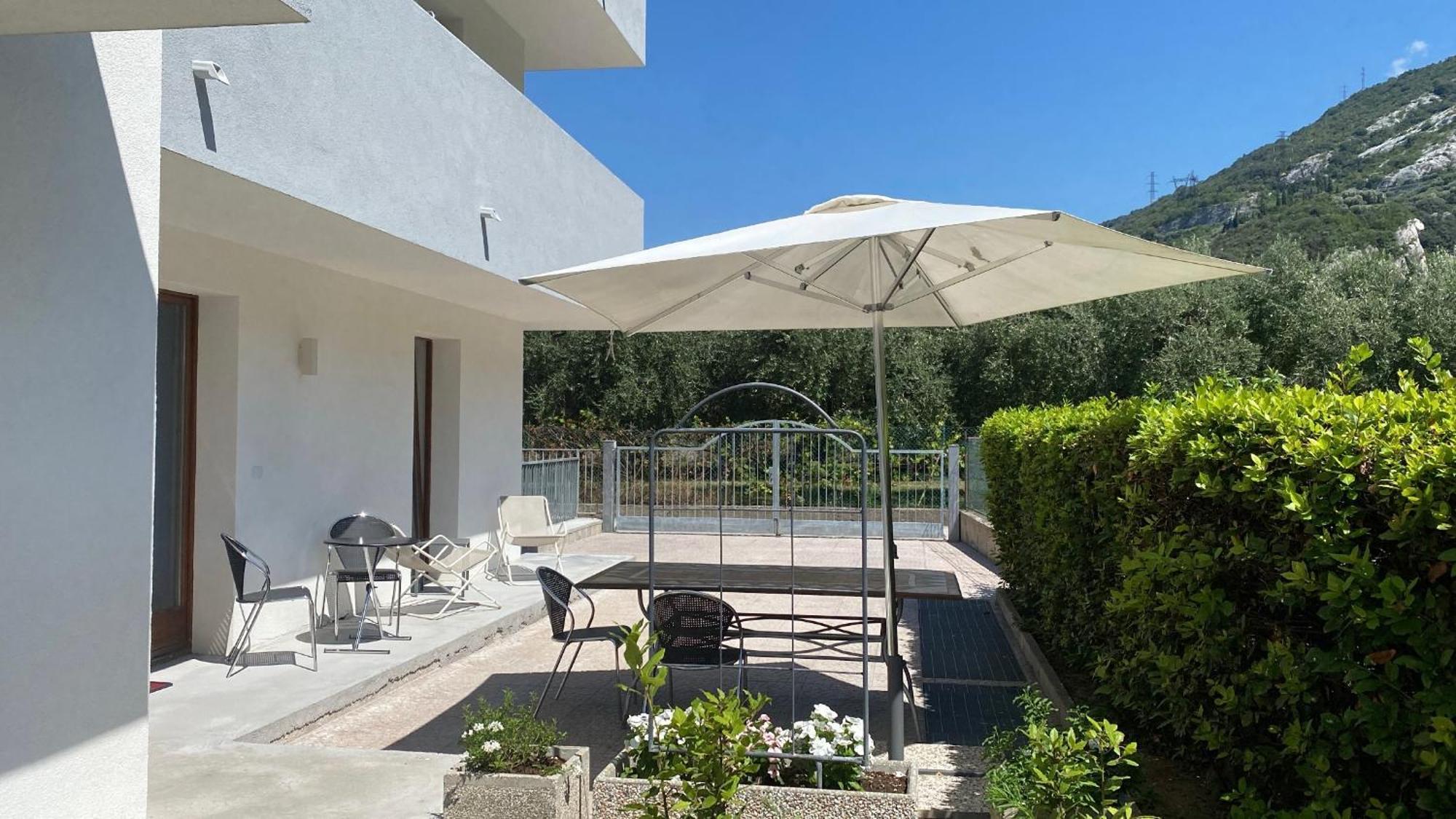 Appartamenti Nataly Torbole Sul Garda Exterior foto